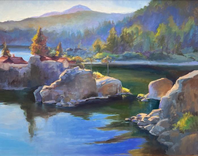 Ganadora del 3er puesto del concurso de arte Plein Air 2024, su obra muestra ligeramente la isla de China asomando entre rocas.